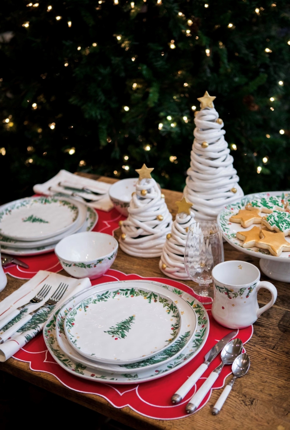 Set a Magical Holiday Table!